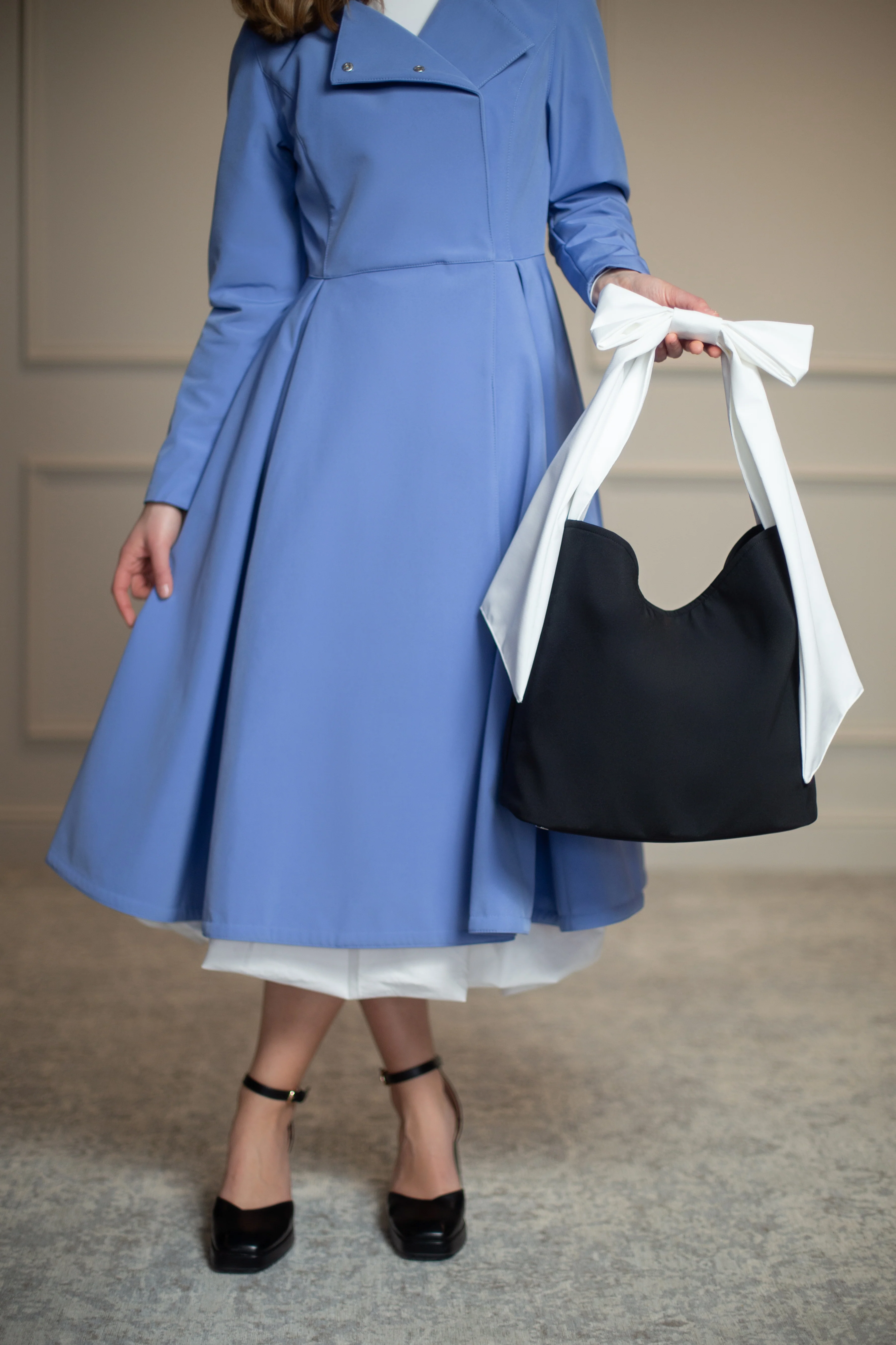 Bow Tote Bag | Black Moonlight - Image 5