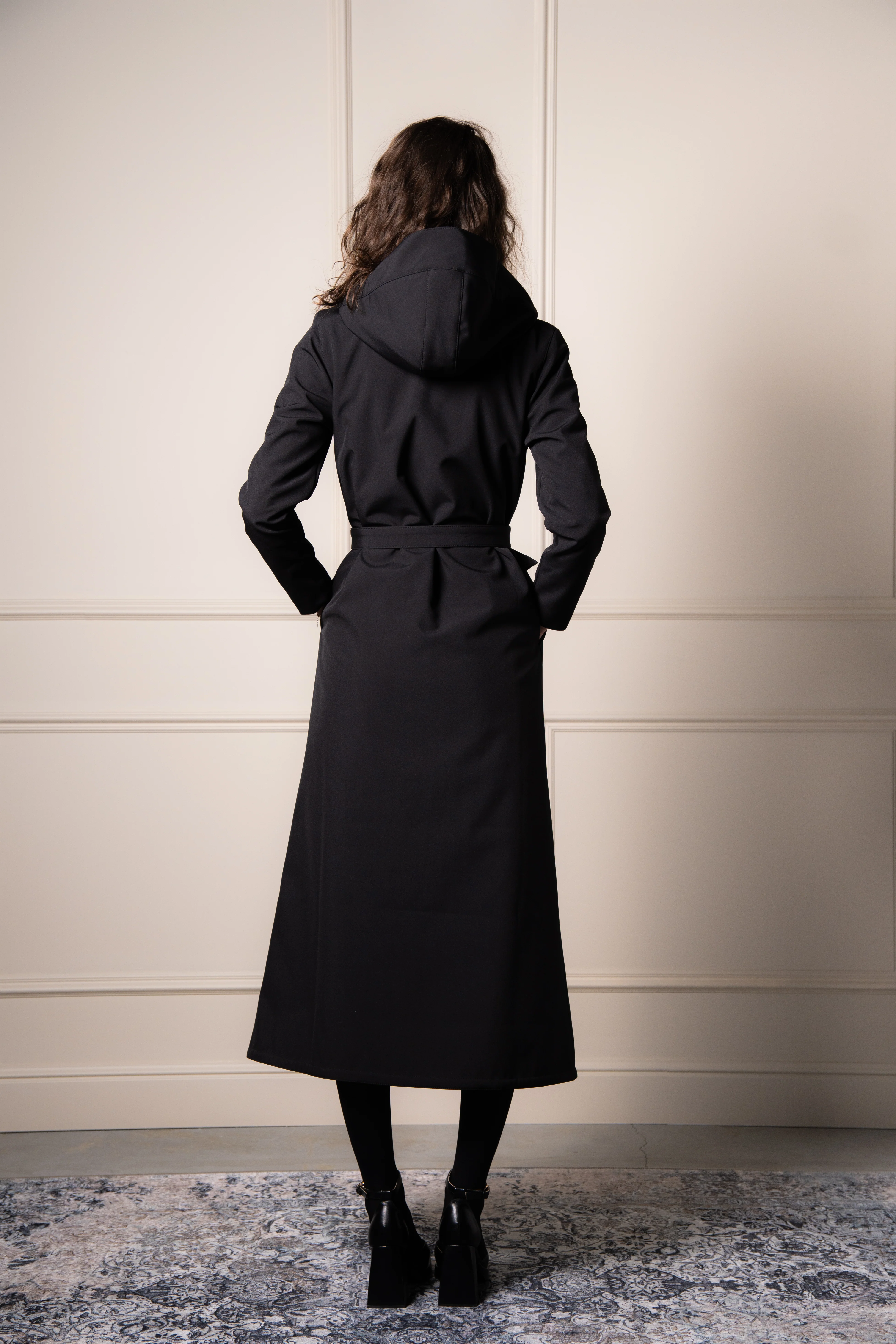 Double Breasted Coat with Trapeze Cut in Black | Black Classic - Image 4
